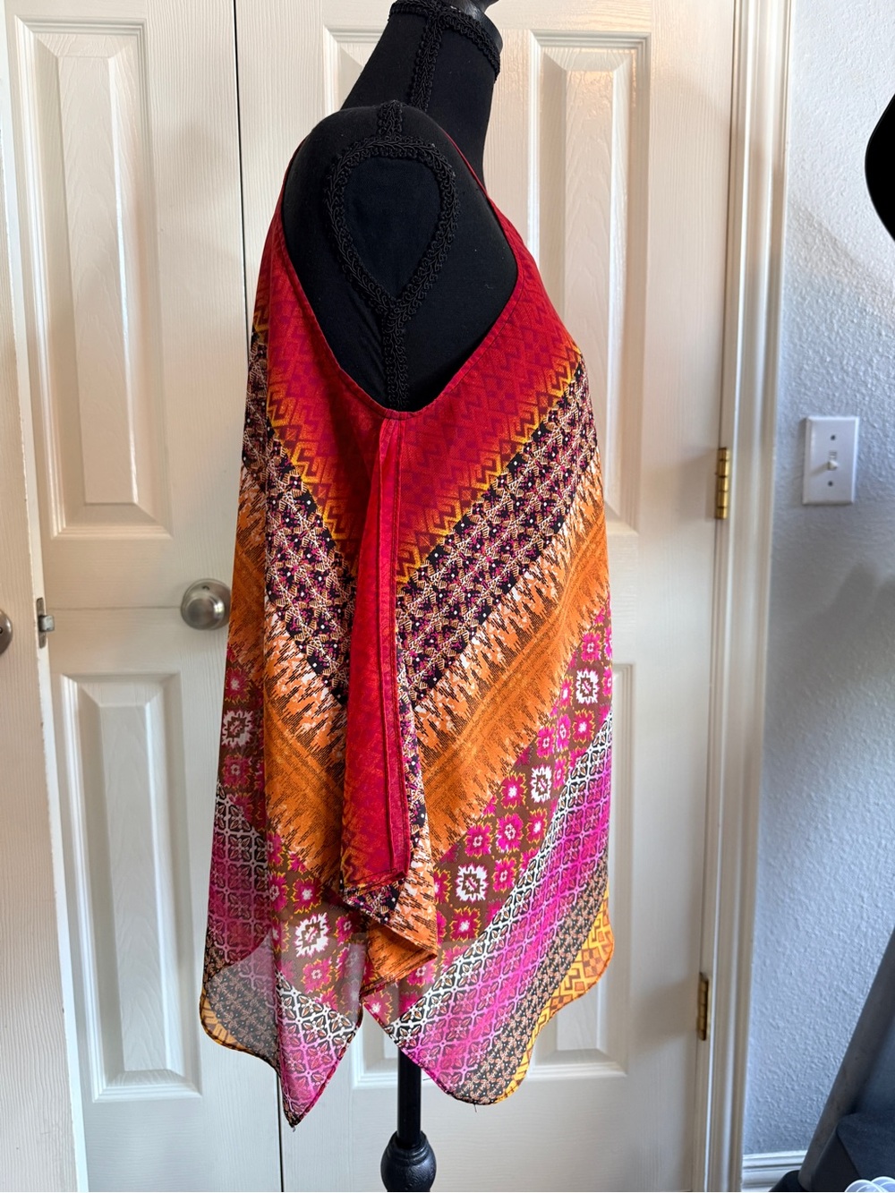 Coco Bianco Boho Chevron Halter Handkerchief Tunic Top size medium - Picture 3 of 8